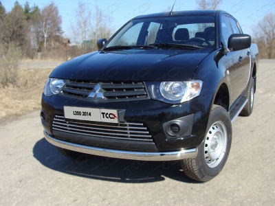 Накладка решётки радиатора 16 мм ТСС для Mitsubishi L200 2014-2015