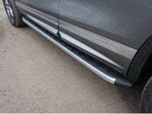 Пороги алюминиевые ТСС с накладкой для Volkswagen Touareg R-Line № VWTOUARRL14-08AL